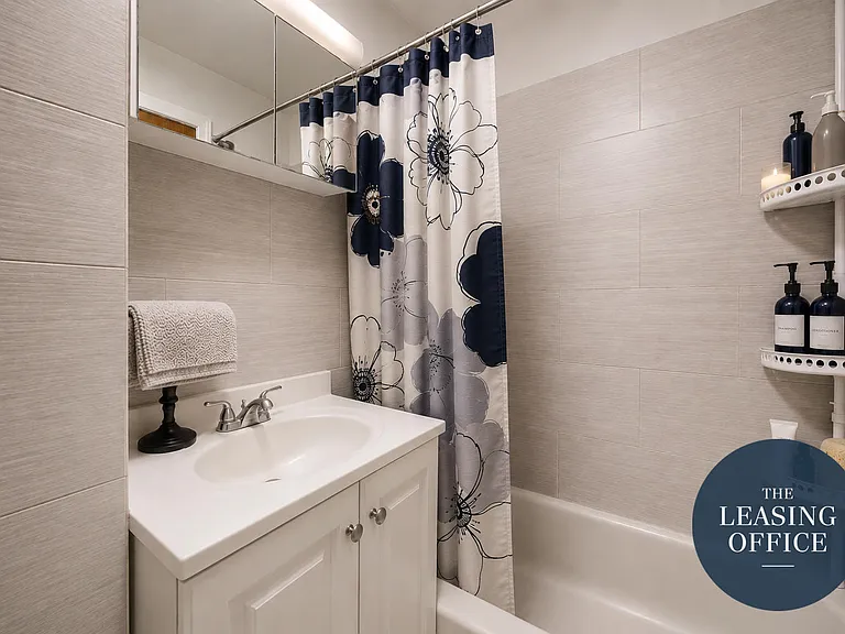 344 E 65th St #3A — Photo 7