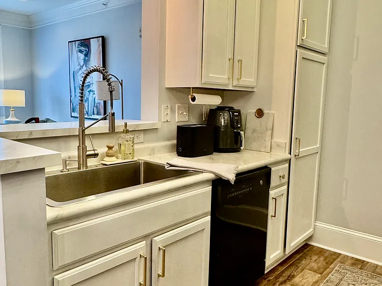 732 Portstewart Dr — Photo 12