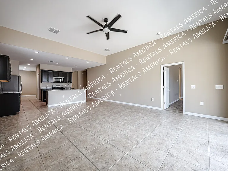 30044 W Avalon Dr — Photo 25