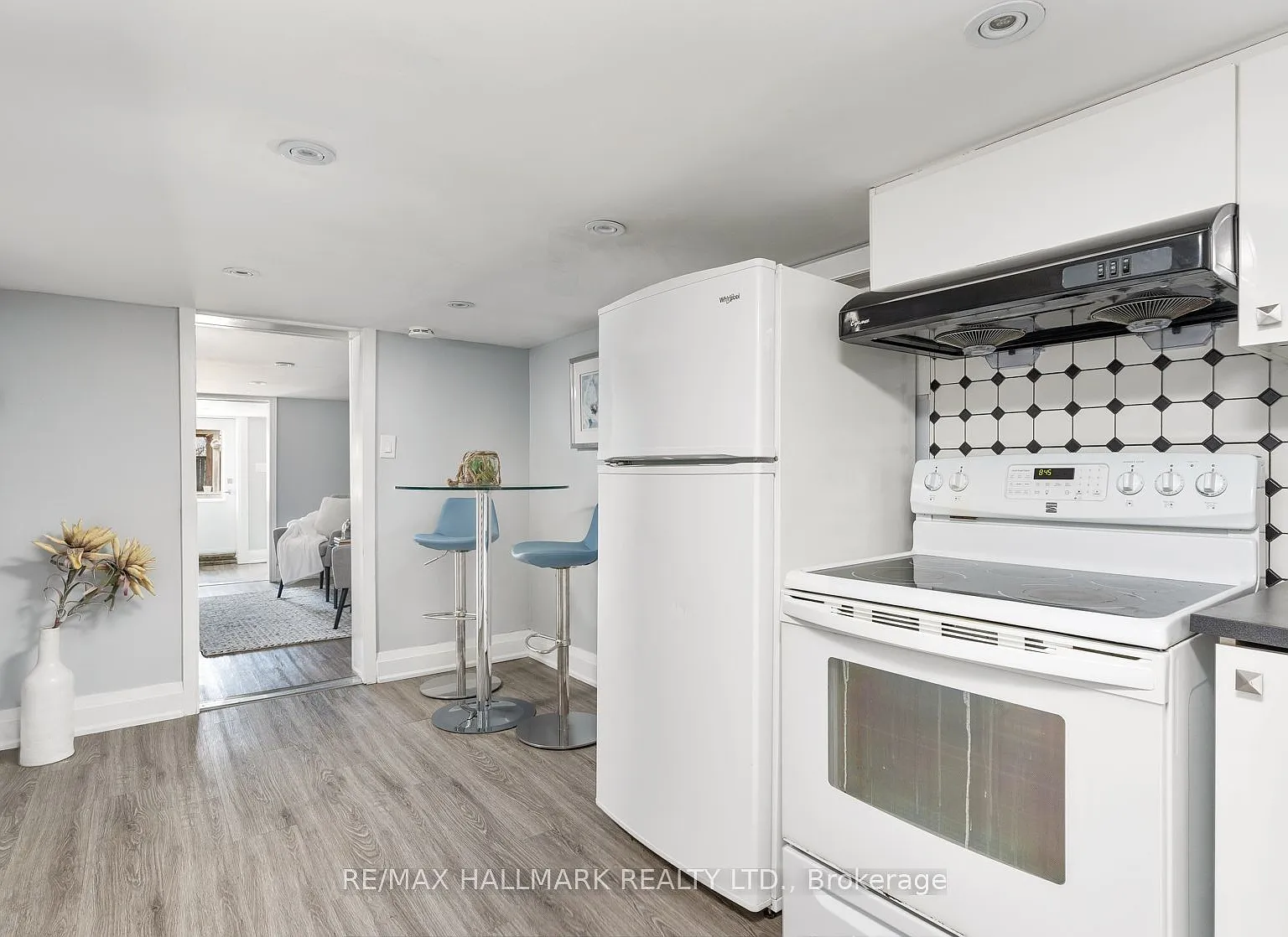 1 bed, $1,700 — Photo 3