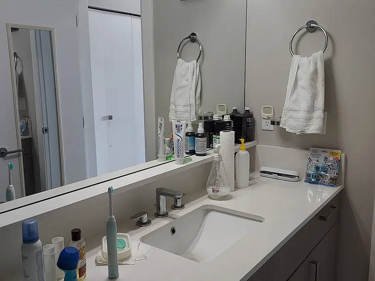 10033 River Dr #708 — Photo 11