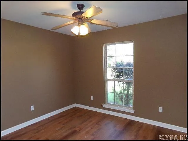 13498 Alexis Dr — Photo 11