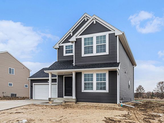 2nd image of 102 Iris Ct