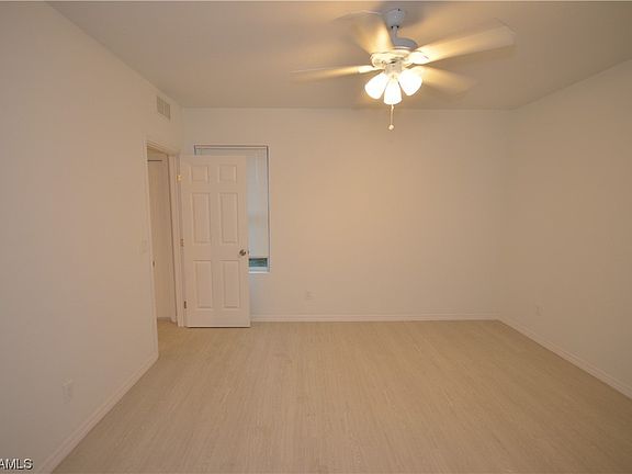 4th image of 3856 Belmont St