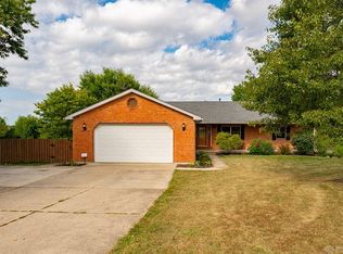 5709 W Alexandria Rd, Middletown, OH 45042