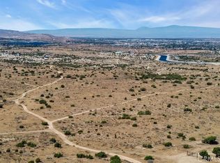 0 Vic Ave N #V, Palmdale, CA 93591