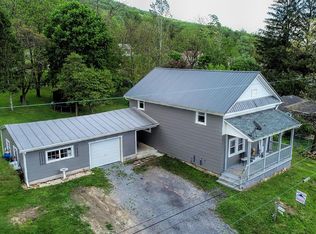 19971 Pine St, Three Springs, PA 17264