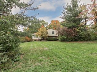 9871 Tanbark Trl, Mentor, OH 44060