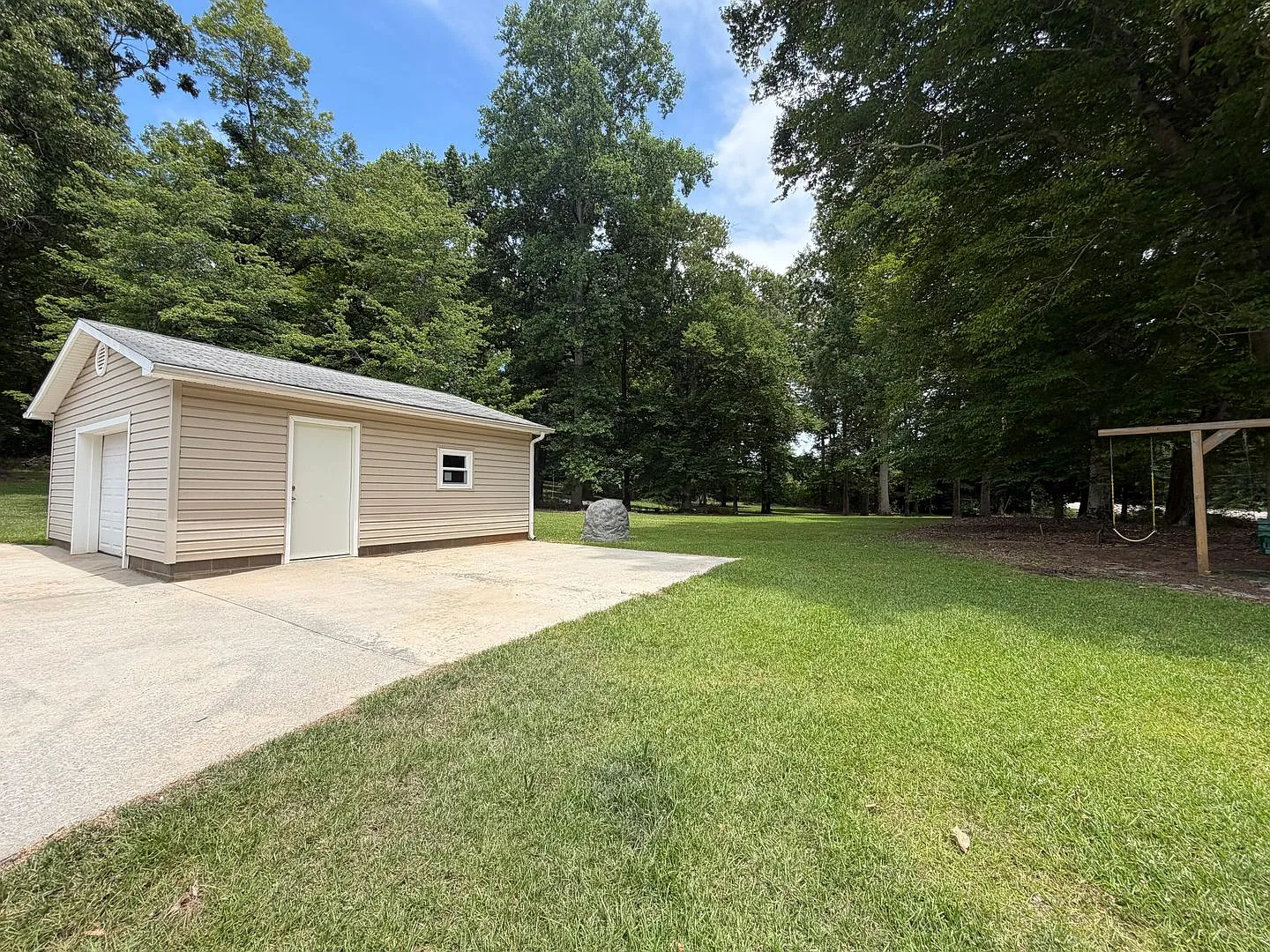 Exclusively Offered By Muse Realty Rentals, LLC — Photo 4