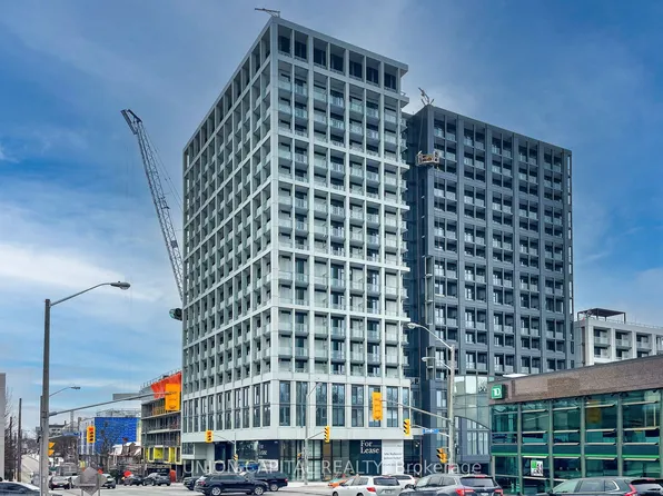 2020 Bathurst St, Toronto, ON
