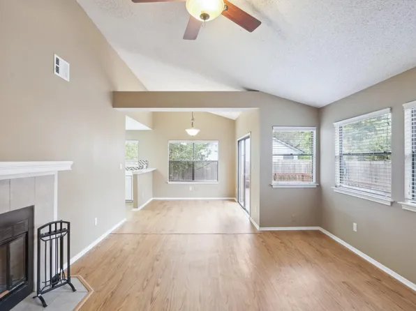 2407 Dowd Ln, Austin, TX 78728