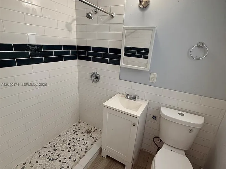 1450 Lenox Ave #5 — Photo 15