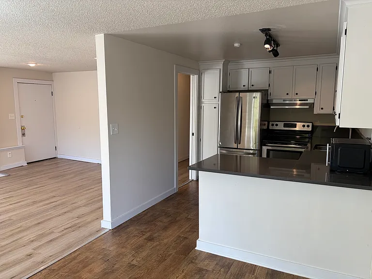5017 Sand Point Pl NE — Photo 14