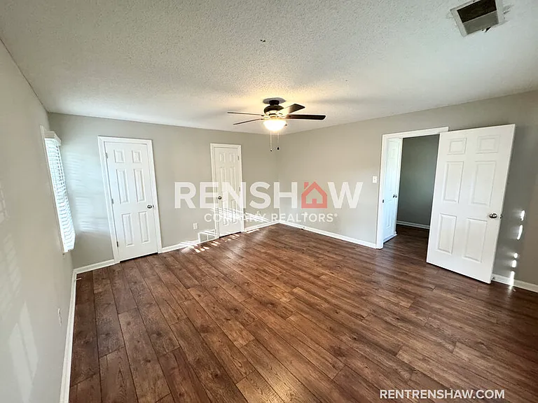 8177 Kimbrook Dr — Photo 18