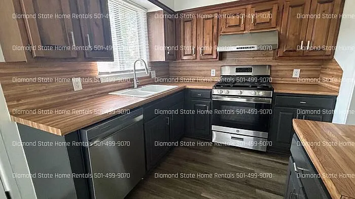 22 Barbara Dr — Photo 6
