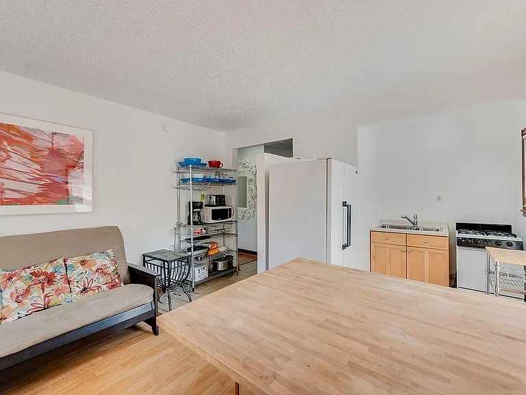2501 Emerson Ave S #2 — Photo 6