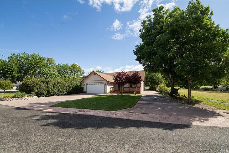 1st image of 18238 Spyglass Rd