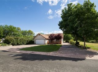 18238 Spyglass Rd, Hidden Valley Lake, CA 95467