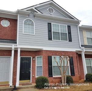 2555 Walden Lake Dr, Decatur, GA, 30035