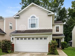 5420 Wyalong Dr, Charlotte, NC 28227