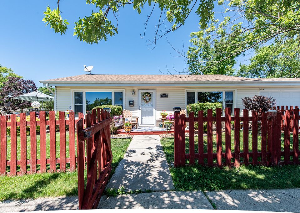 1st image of 2323 Joanna Ave