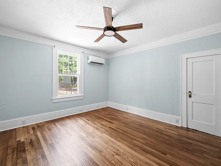 17 B Converse St #B — Photo 4