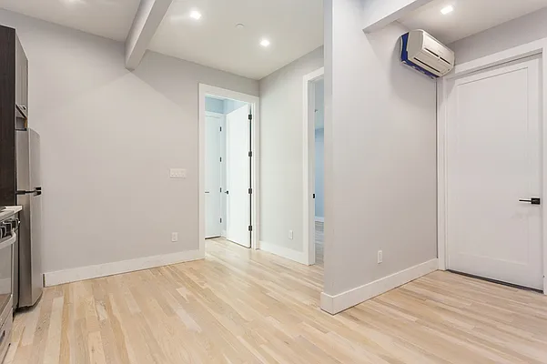 Rented by MNS | media 13