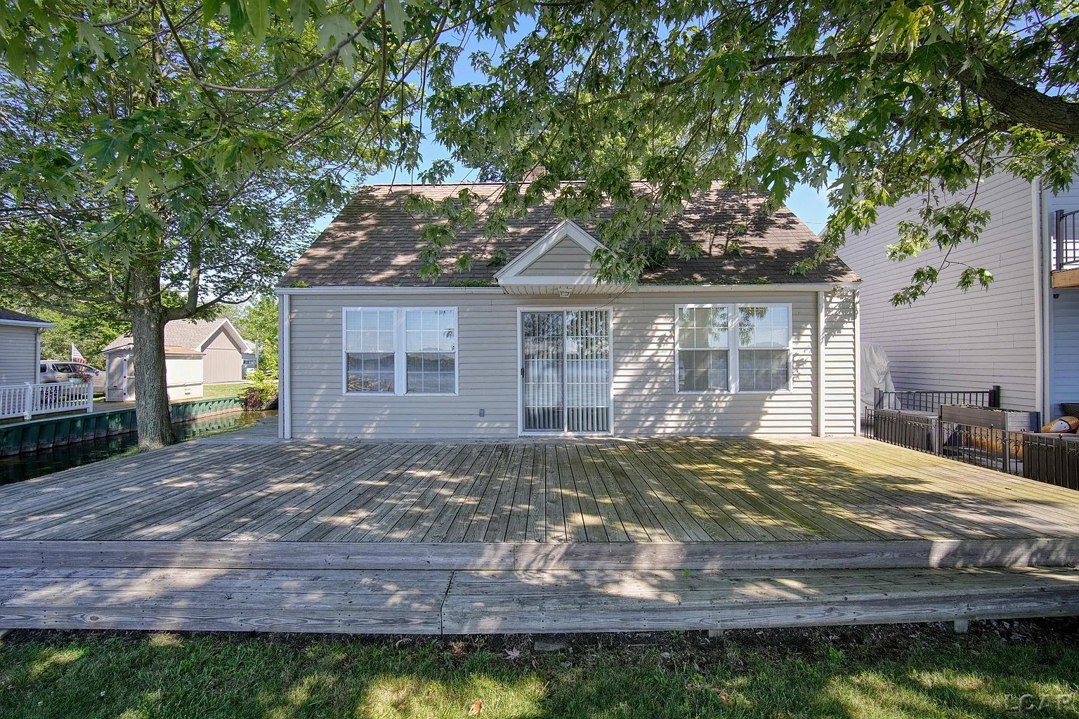 10490 W Ferndale Dr photo 1