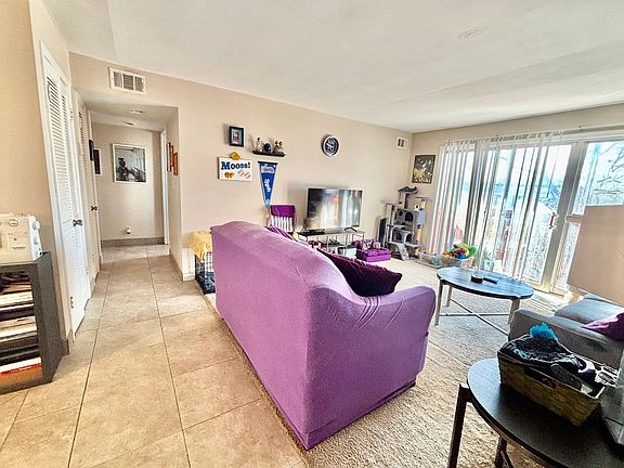 3rd image of 1023-79 W 38th St #1077
