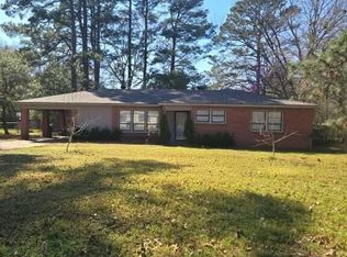 802 Maple St, Crossett, AR 71635