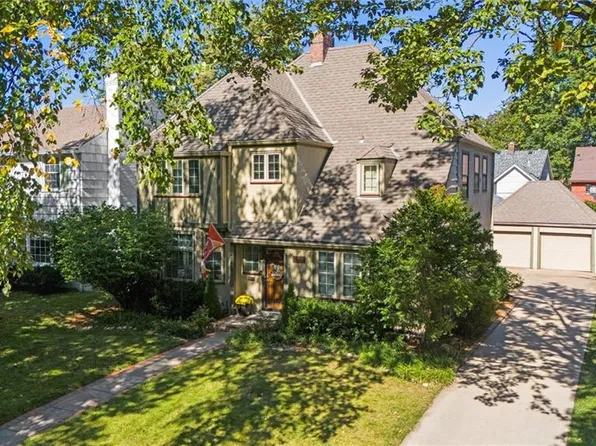 416 W 70th Ter, Kansas City, MO 64113