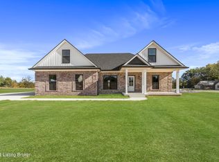 302 Turnbury Ln, Bardstown, KY 40004