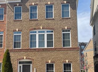 3178 Yeager Dr, Herndon, VA 20171