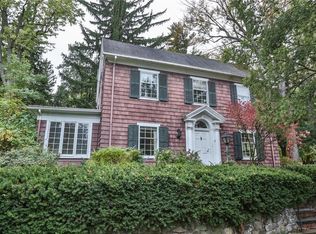 105 Rockingham St, Rochester, NY 14620