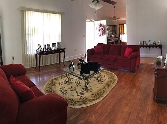 2nd image of 1002 Loudon Ave NW