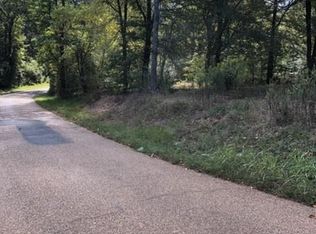 2200 Adams Rd, Ozark, AR 72949