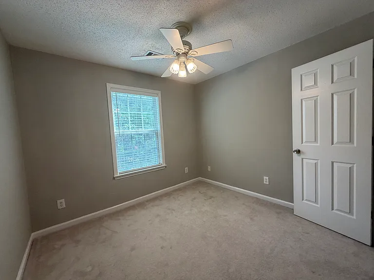 10905 Wittenridge Dr — Photo 19