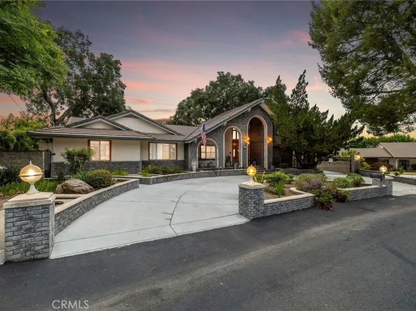 1146 Sandhurst Ln, La Verne, CA 91750