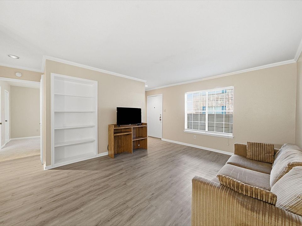 1st image of 2350 Bering Dr APT 121