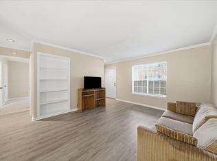 2350 Bering Dr APT 121, Houston, TX 77057