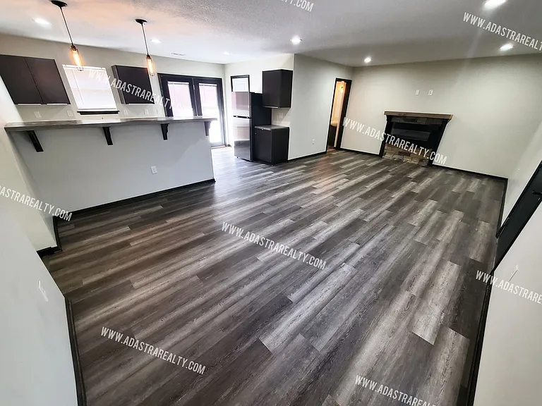 1518 W 26th St — Photo 3