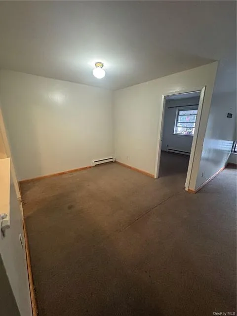 3 bed, 2.0 bath, 1800 sqft, $3,400 — Photo 2