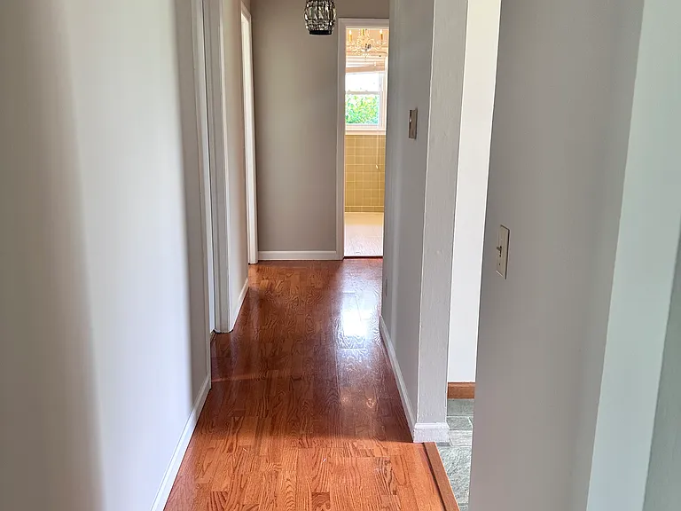 1041 N US Highway 421 — Photo 26
