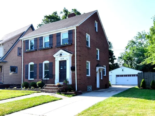 3574 Farland Rd, University Heights, OH 44118
