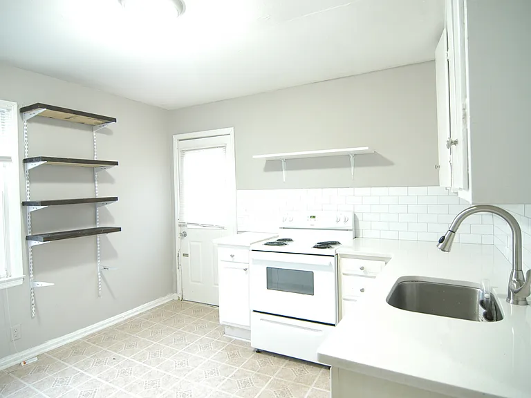 314 Oriel Ave — Photo 13