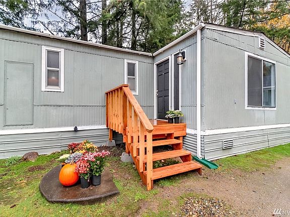 2nd image of 8605 72nd Ave NW