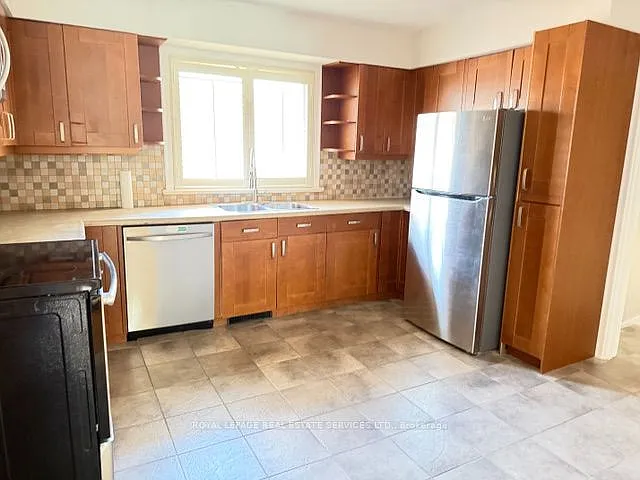 3 bed, $4,800 — Photo 4