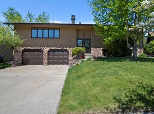 16 Chatsford Ct, Bloomington, IL