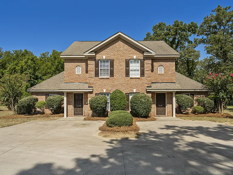 103A Lee Ln — Photo 1