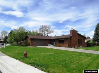 2130 W Bend Ave, Riverton, WY 82501